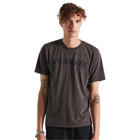 Men's Wordmark Short Sleeve T-Shirt in Charcoal